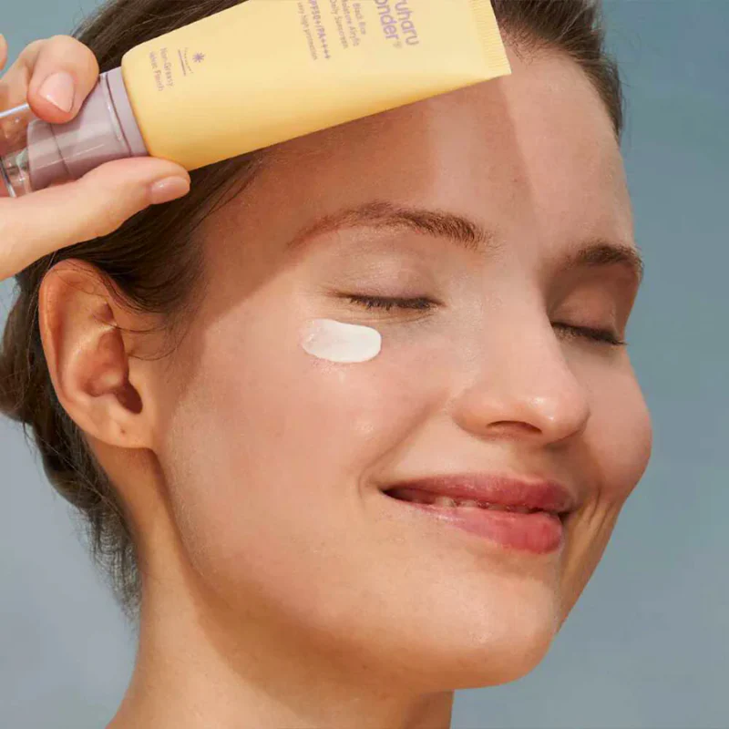 Black Rice Moisture Airyfit Daily Sunscreen - Image 3