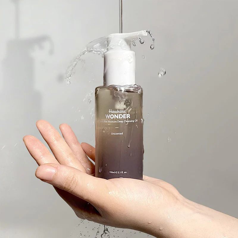 Black Rice Moisture Deep Cleansing Oil  - Image 3