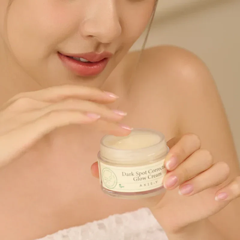 Dark Spot Correcting Glow Cream - Image 4