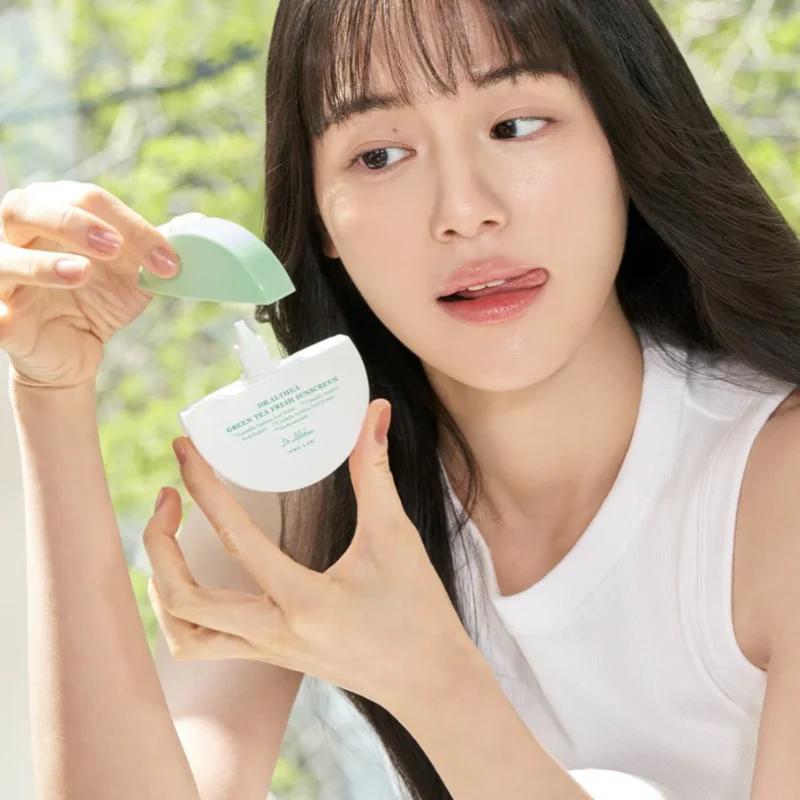 Green Tea Fresh Sunscreen - Image 3