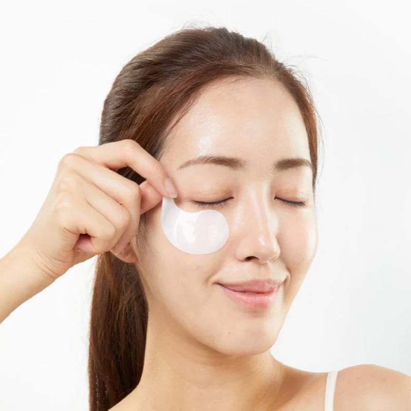 Red Lacto Collagen Eye Patch - Image 6